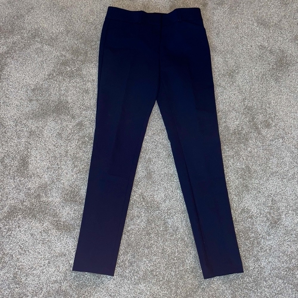 Navy skinny pants